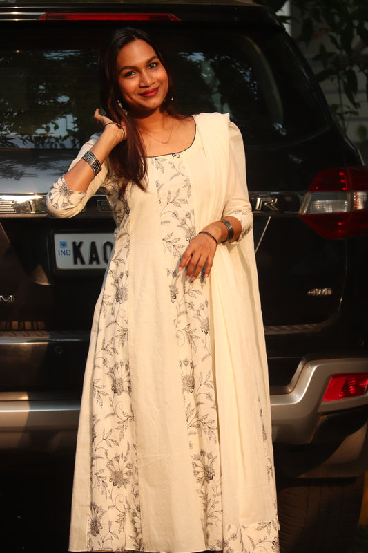 Tanirika - White & Black panel salwar