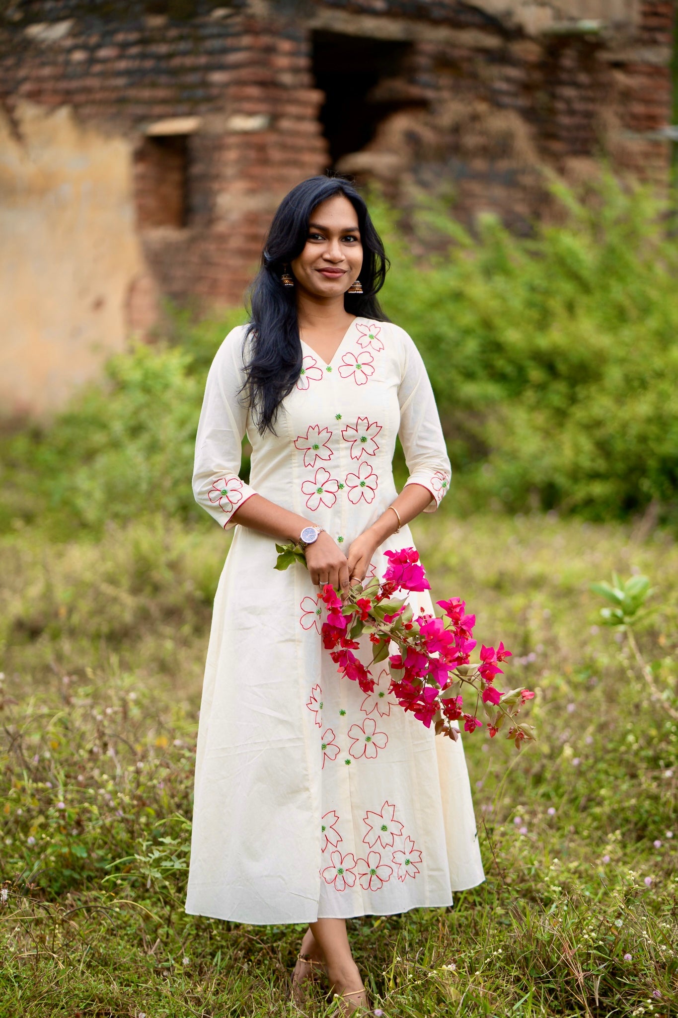 Bloom - Off-White Cotton Floral Kurti