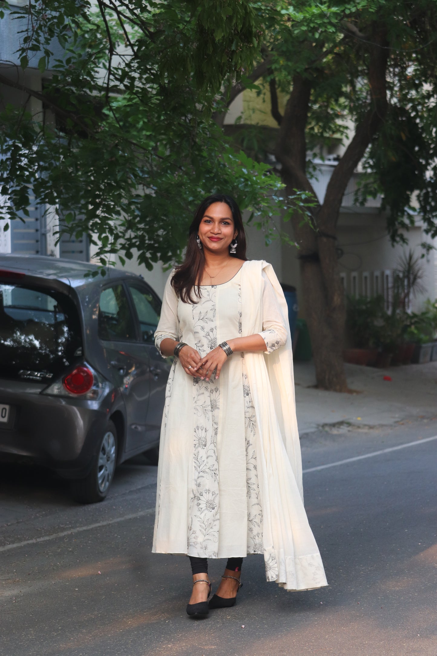 Tanirika - White & Black panel salwar