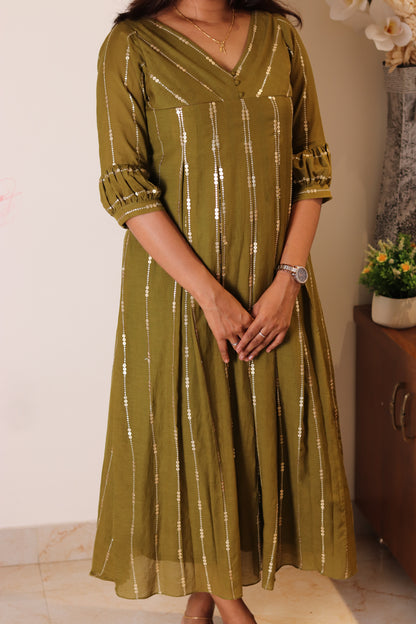 Manjari – Mul Chanderi Box Pleated Dress