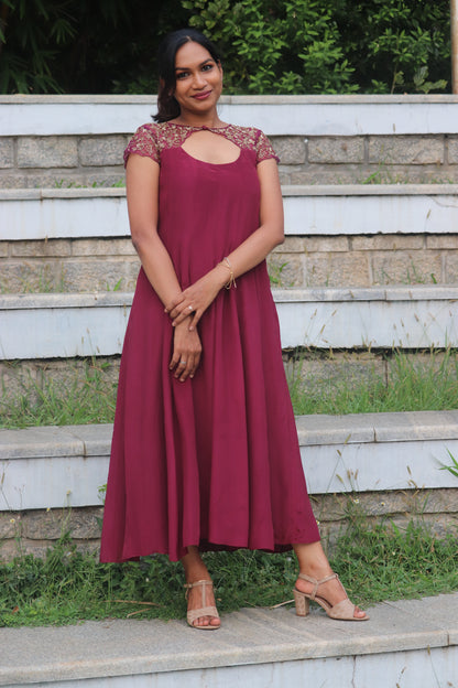 Roshni – Crepe Silk Handcrafted Panel Cut Kurti